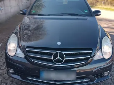Gebraucht Mercedes R300 AMG 190 PS (139 kW) 2010 Schwarz Van / Kleinbus