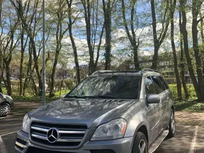 Gebraucht Mercedes GL350 211 PS (155 kW) 2011 Grau SUV