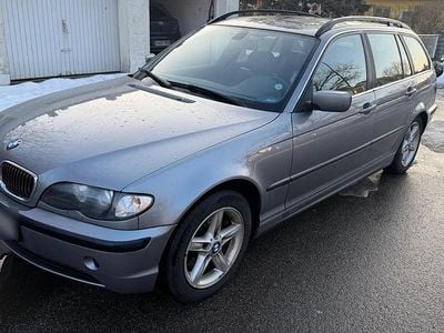 Grau Gebraucht 2004 BMW 320 Kombi | 1.200 € (Superpreis)