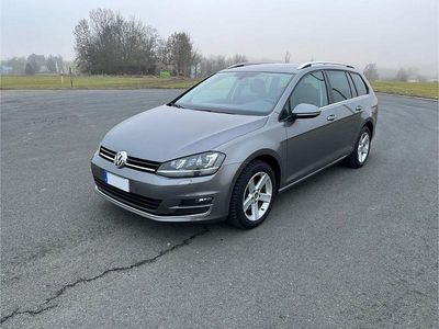 Gebraucht VW Golf VII Highline 150 PS (110 kW) 2014 Grau Kombi