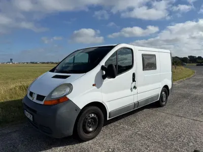 Gebraucht Renault Trafic 80 PS (58 kW) 2006 Weiß Van / Kleinbus