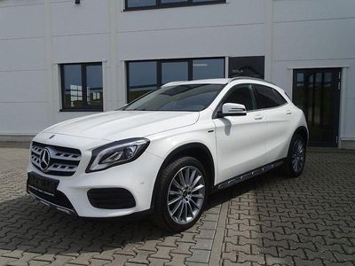 Usata Mercedes GLA200 Style 156 CV (114 kW) 2019 Bianco SUV