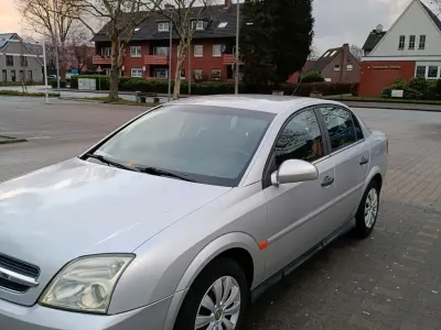 Gebraucht Opel Vectra 147 PS (108 kW) 2003 Grau Limousine