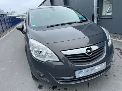 Używany Opel Meriva Active 120 KM (88 kW) 2013 Szary Minivan
