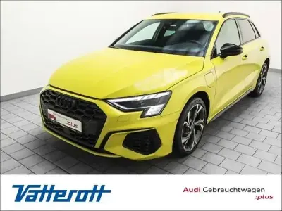 Gebraucht Audi A3 S-Line 245 PS (180 kW) 2024 Gelb Limousine