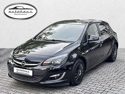 Schwarz Gebraucht 2013 Opel Astra Limousine | 6.590 € (Fairer Preis)