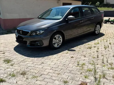 Gebraucht Peugeot 308 SW 138 PS (101 kW) 2017 Grau Kombi