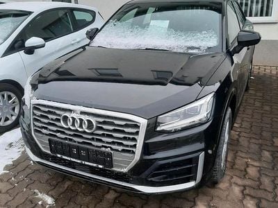 Gebraucht Audi Q2 Design 116 PS (85 kW) 2018 Mythosschwarz metallic SUV