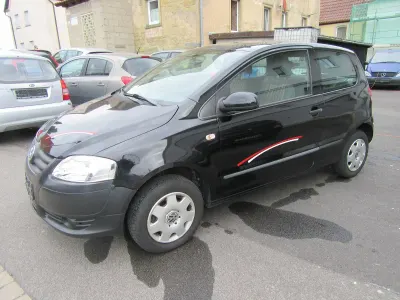 Gebraucht VW Fox 55 PS (40 kW) 2006 Schwarz Kleinwagen
