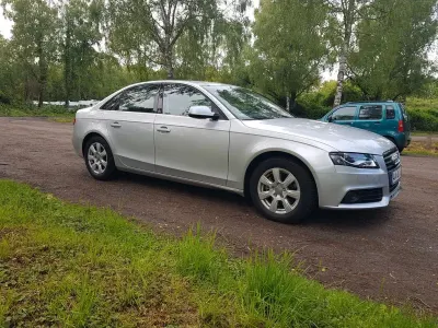 Gebraucht Audi A4 Ambition 120 PS (88 kW) 2011 Silber Limousine