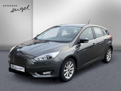Gebraucht Ford Focus Titanium 125 PS (91 kW) 2018 Grau Limousine