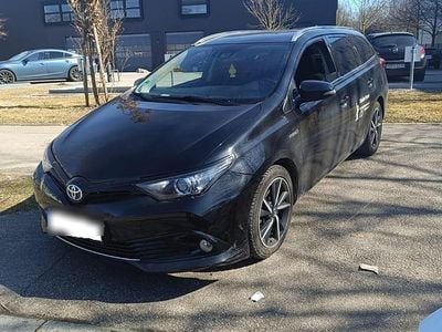 Schwarz Gebraucht 2018 Toyota Auris Touring Sports Kombi | 5.500 €