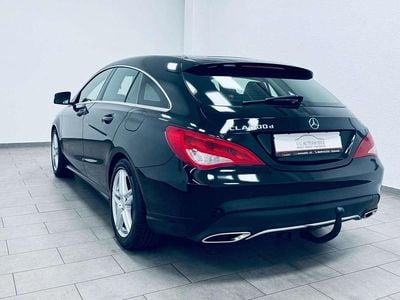 Gebraucht Mercedes CLA200 Shooting Brake AMG 136 PS (100 kW) 2018 Nachtschwarz Kombi