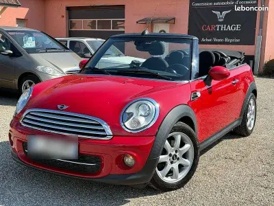 Gebraucht Mini Cooper D Cabriolet 112 PS (82 kW) 2014 Rot Cabrio