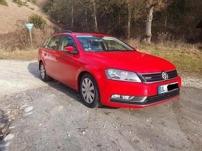 Rot Gebraucht 2012 VW Passat Kombi | 4.300 € (Guter Preis)