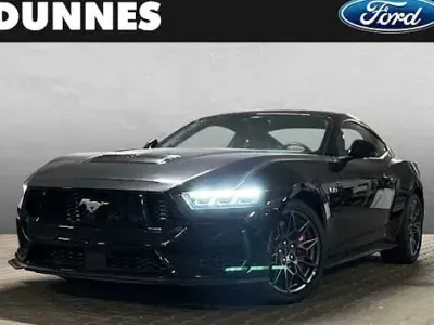 Neu Ford Mustang GT Fastback 446 PS (328 kW) 2026 Schwarz Coupé