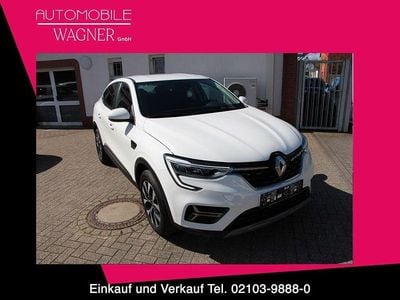 Gebraucht Renault Arkana Equilibre 140 PS (102 kW) 2023 Weiß SUV