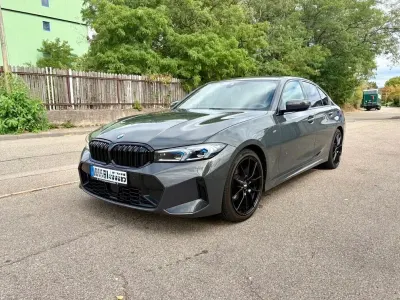 Gebraucht BMW 320 M Sport 190 PS (139 kW) 2024 Grau Limousine