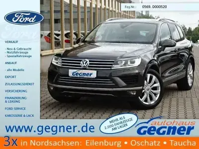Używany VW Touareg 262 KM (192 kW) 2015 Czarny SUV