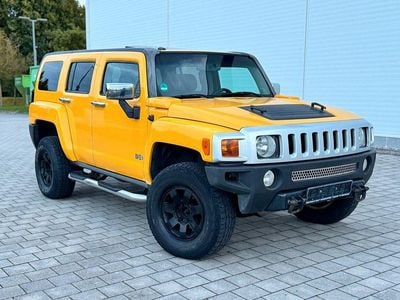 Hummer H3