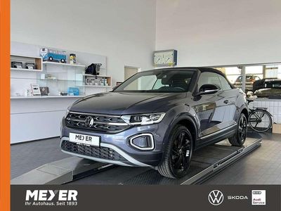 Gebraucht VW T-Roc Cabriolet Style 150 PS (110 kW) 2024 Rauchgrau metallic / schwarz Cabrio