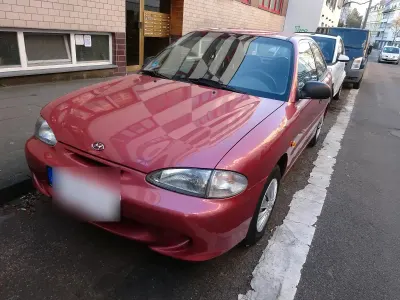 Brugt Hyundai Accent 60 HK (44 kW) 1998 Rød Sedan