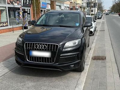 Second-hand Audi Q7 S-Line 245 CP (180 kW) 2013 Negru SUV
