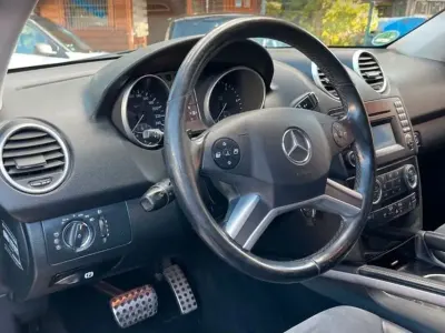 Gebraucht Mercedes ML350 231 PS (169 kW) 2011 Schwarz SUV