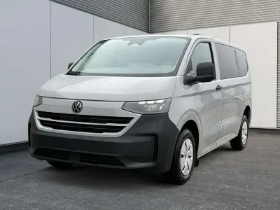 Nuova VW Caravelle Basis 150 CV (110 kW) 2026 Grigio Furgone
