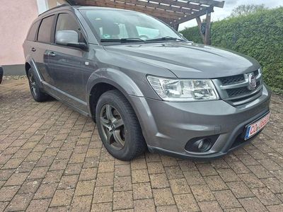 Second-hand Fiat Freemont Lounge 170 CP (125 kW) 2013 Gri SUV