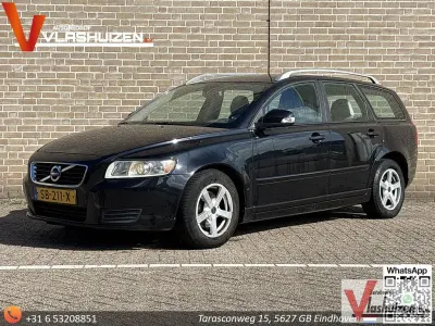 Gebraucht Volvo V50 Business Edition 114 PS (83 kW) 2011 Schwarz Kombi