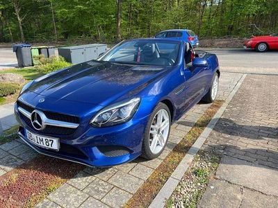 Usata Mercedes SLC300 AMG 245 CV (180 kW) 2019 Blu Cabrio