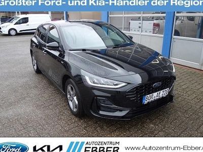 Gebraucht Ford Focus ST-Line 125 PS (91 kW) 2023 Schwarz Limousine