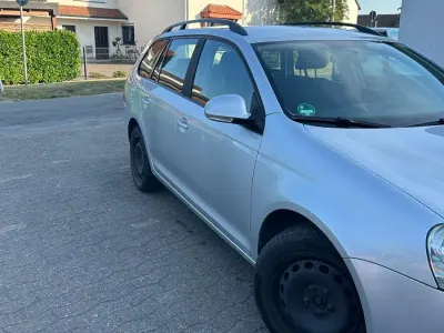 Gebraucht VW Golf V 105 PS (77 kW) 2008 Grau Kombi