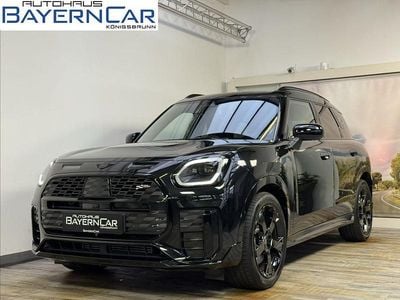 Midnight schwarz metallic Gebraucht 2025 Mini John Cooper Works Countryman SUV | 37.489 € (Fairer Preis)