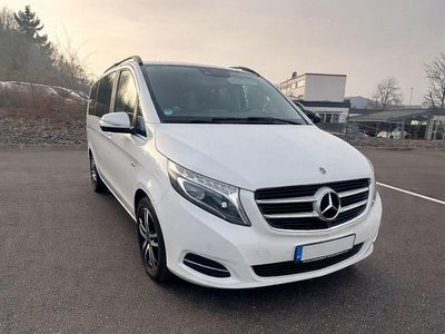 Gebraucht Mercedes V250 Avantgarde 190 PS (139 kW) 2015 Weiß Van / Kleinbus