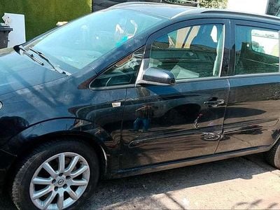Second-hand Opel Zafira 2007 Negru Monovolum
