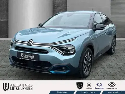 Używany Citroën e-C4 Shine 100 kW (136 KM) 2021 Niebieski Sedan/Limuzyna