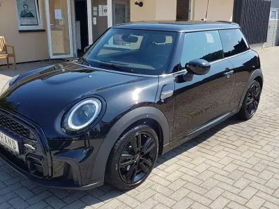 Gebraucht Mini John Cooper Works 136 PS (100 kW) 2021 Schwarz Kleinwagen