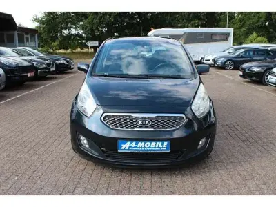 Gebraucht Kia Venga Spirit 90 PS (66 kW) 2010 Schwarz Kleinwagen
