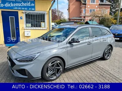 Neu Hyundai i30 N Line 150 PS (110 kW) 2026 Grau Limousine