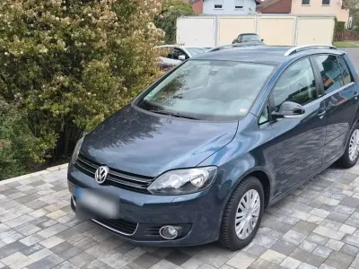 Gebraucht VW Golf VI 122 PS (89 kW) 2011 Blau Kleinwagen