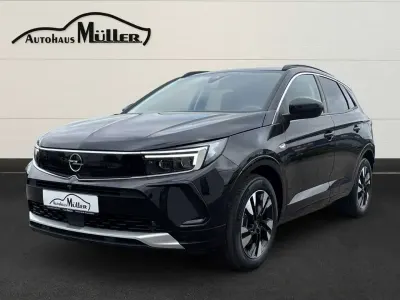 Gebraucht Opel Grandland X Elegance 224 PS (164 kW) 2023 Schwarz SUV