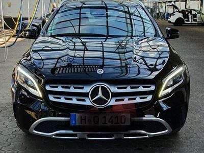 Mercedes GLA180
