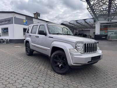 Gebraucht Jeep Cherokee 176 PS (129 kW) 2008 Silber SUV