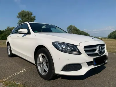 Gebraucht Mercedes C180 116 PS (85 kW) 2018 Weiß Kombi