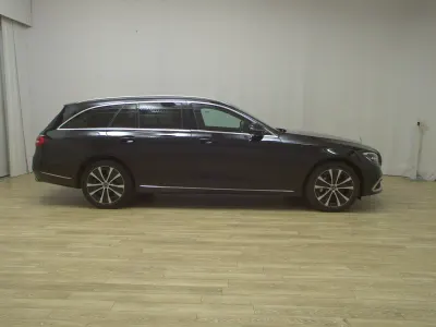 Used Mercedes E300 Exclusive 306 HP (225 kW) 2022 Black Estate