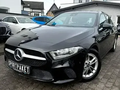 Brugt Mercedes A180 Business 136 HK (100 kW) 2019 Sort Sedan