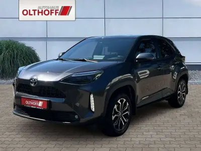 Gebraucht Toyota Yaris Cross Team 92 PS (67 kW) 2022 Marlin grau metallic SUV