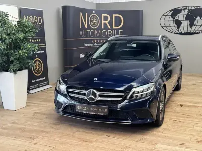 Gebraucht Mercedes C220 Avantgarde 194 PS (142 kW) 2020 Blau